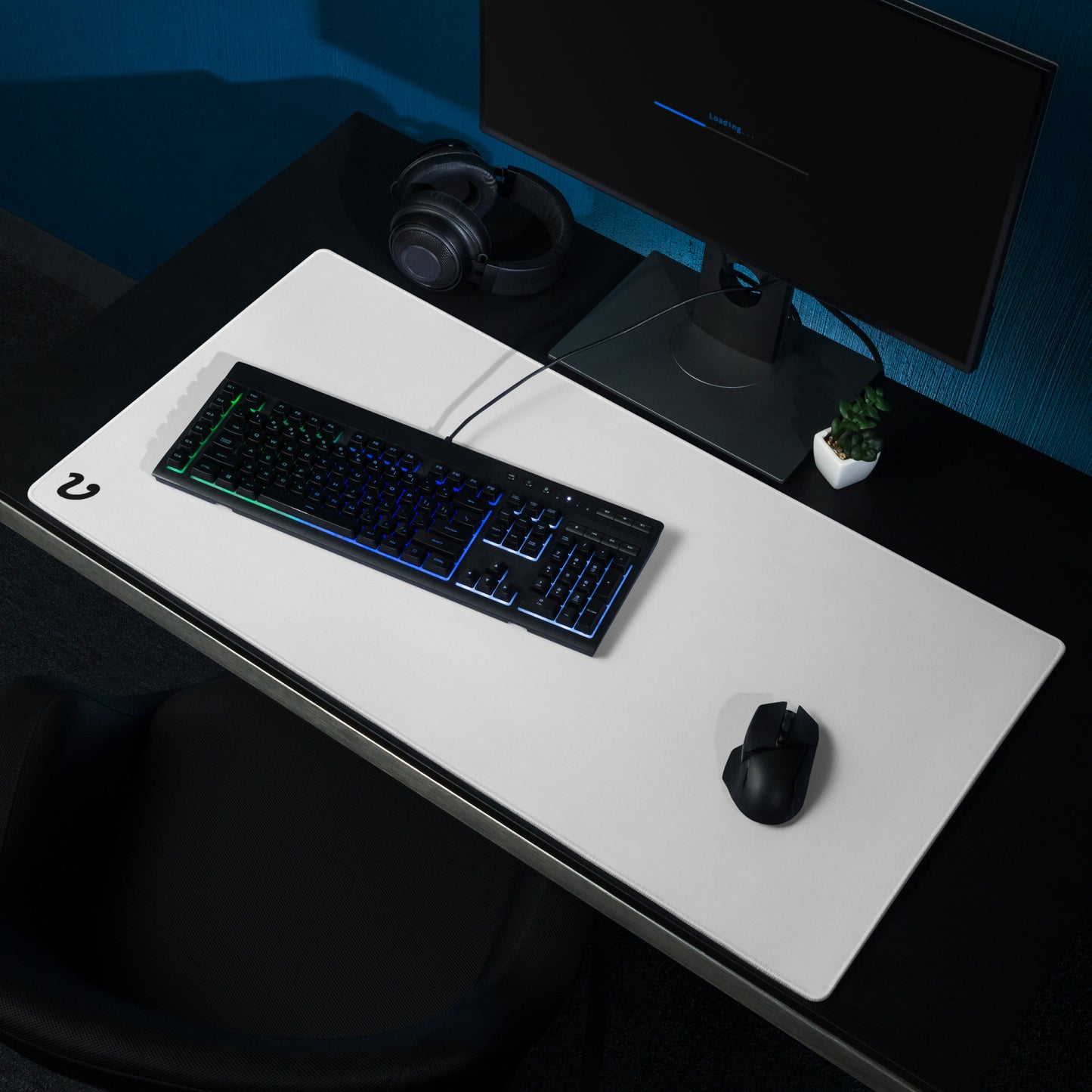 "V" Mouse Pad